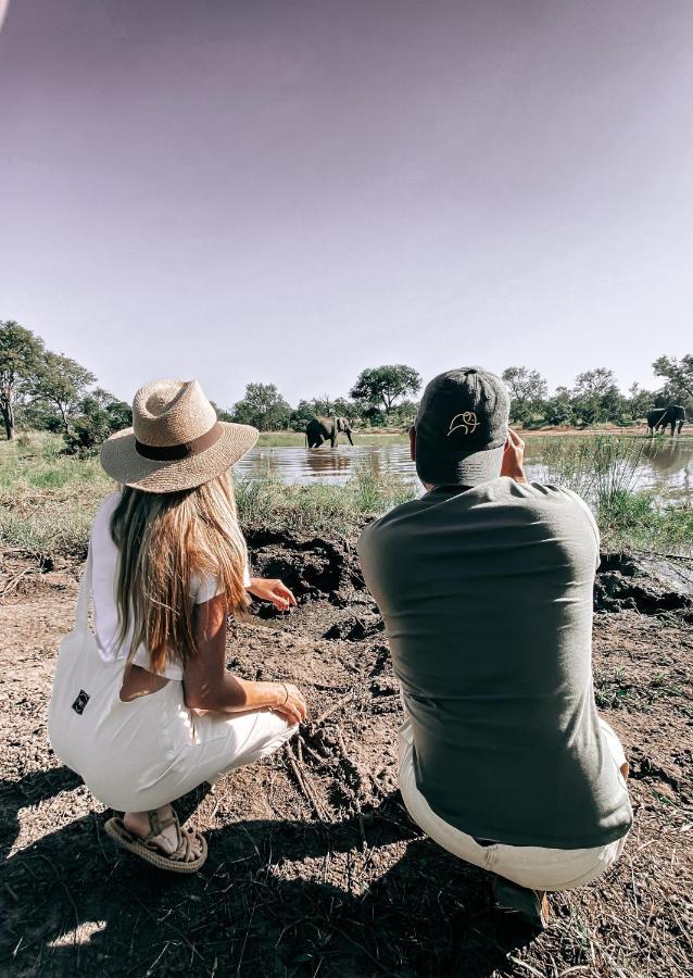 Honeyguide Tented Safari Camp - Khoka Moya Wildreservat Manyeleti Exterior foto