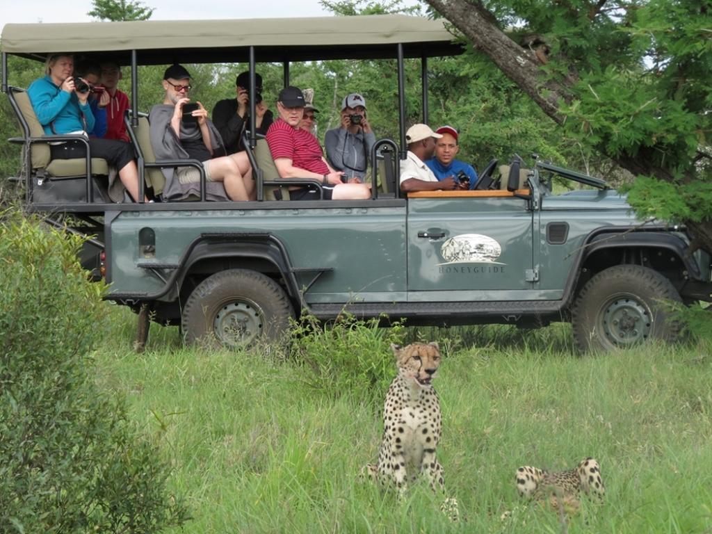 Honeyguide Tented Safari Camp - Khoka Moya Wildreservat Manyeleti Exterior foto